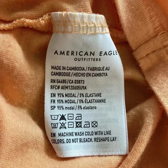 American Eagle| Soft &  Sexy V-Neck T-shirt - Picture 5 of 6